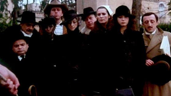 Tutti defunti... tranne i morti Rakuten TV